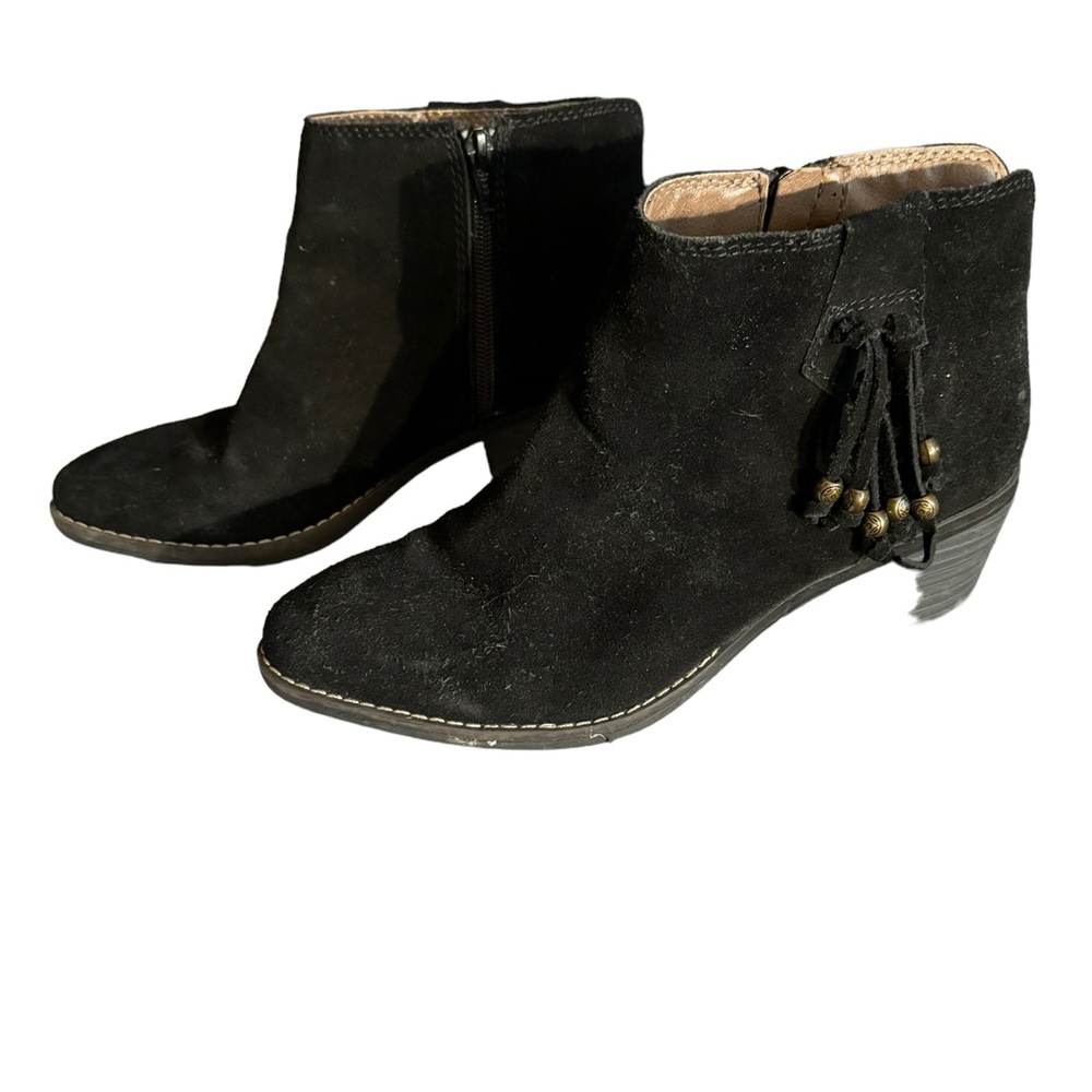 White Mountain Suede Boots View 2